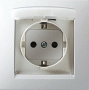 1590450-033 Розетка 2Р+Е Schuko, со шторками, с крышкой, IP44, 16А, 250В, винтовой зажим, алюминий
