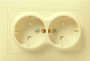 ERK21-K33-16-DM РСш12-3-ККм Розетка 2 местная c заземлением и защитными шторками 16 А КВАРТА цвет кремовый